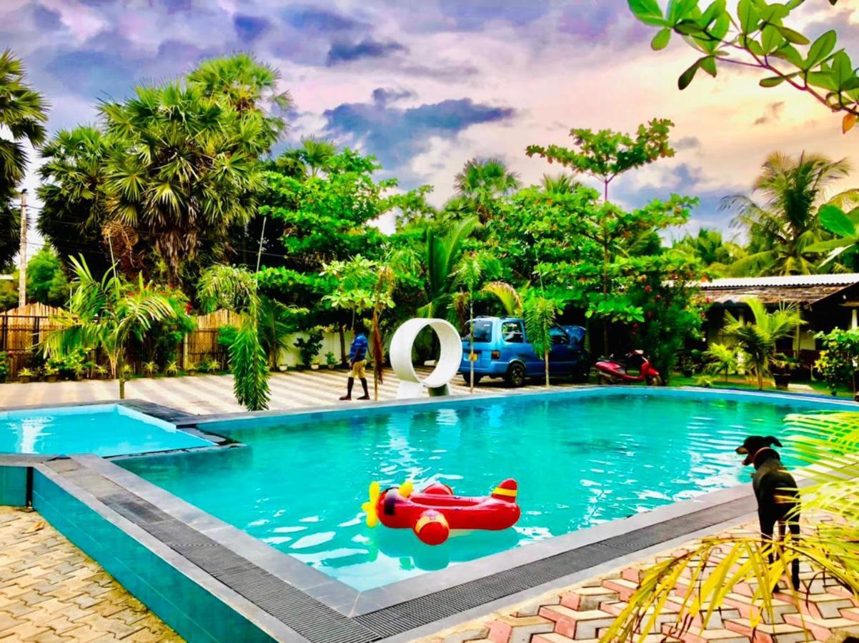 Trinco Star Cabana Trincomalee Eksteriør bilde